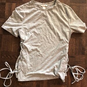 HM grey T-shirt with side ties